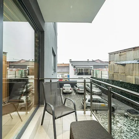 Old Town Luxury In New Building. Apartmán