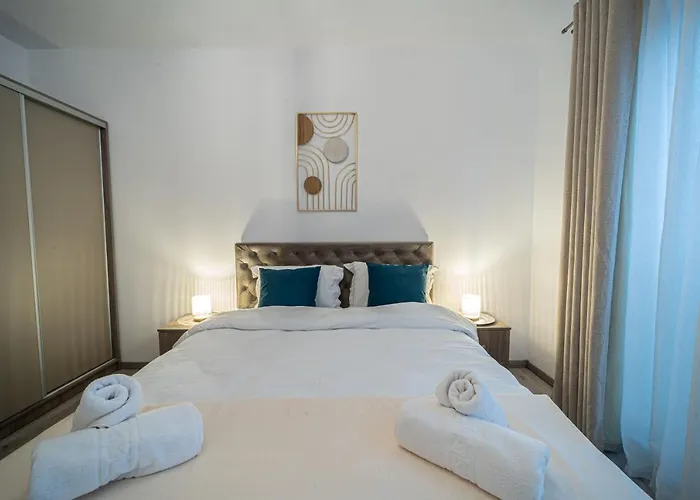 Old Town Luxury In New Building. Apartmán